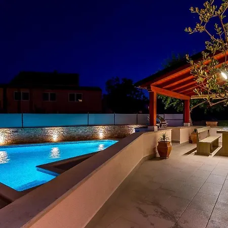 Holiday home Holiday *