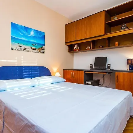 Vakantiehuis Holiday Pula