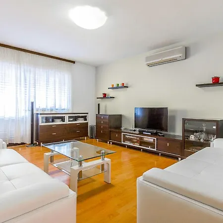 Holiday Vakantiehuis *