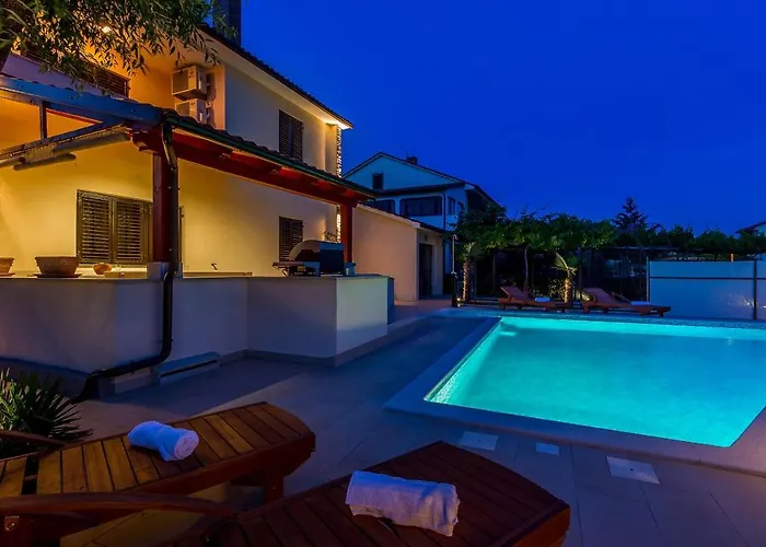 Feriehus Holiday Pula